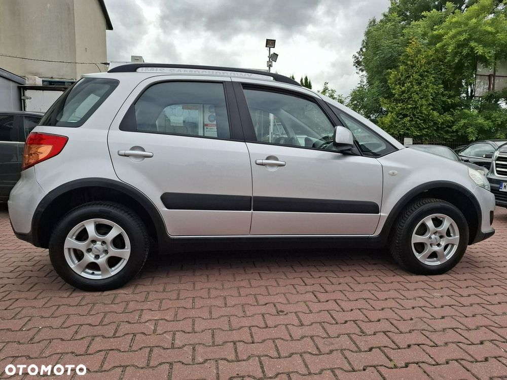 Suzuki SX4 1.6 GS / Premium 4WD - 13