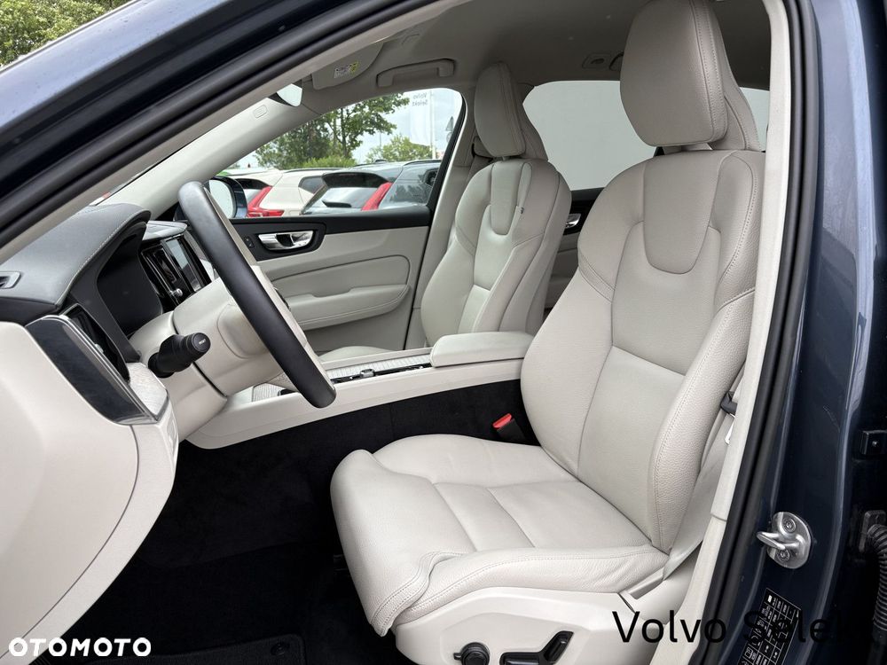 Volvo XC 60 - 10