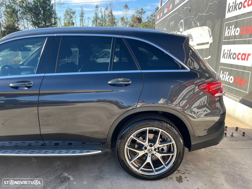 Mercedes-Benz GLC 300 - 11