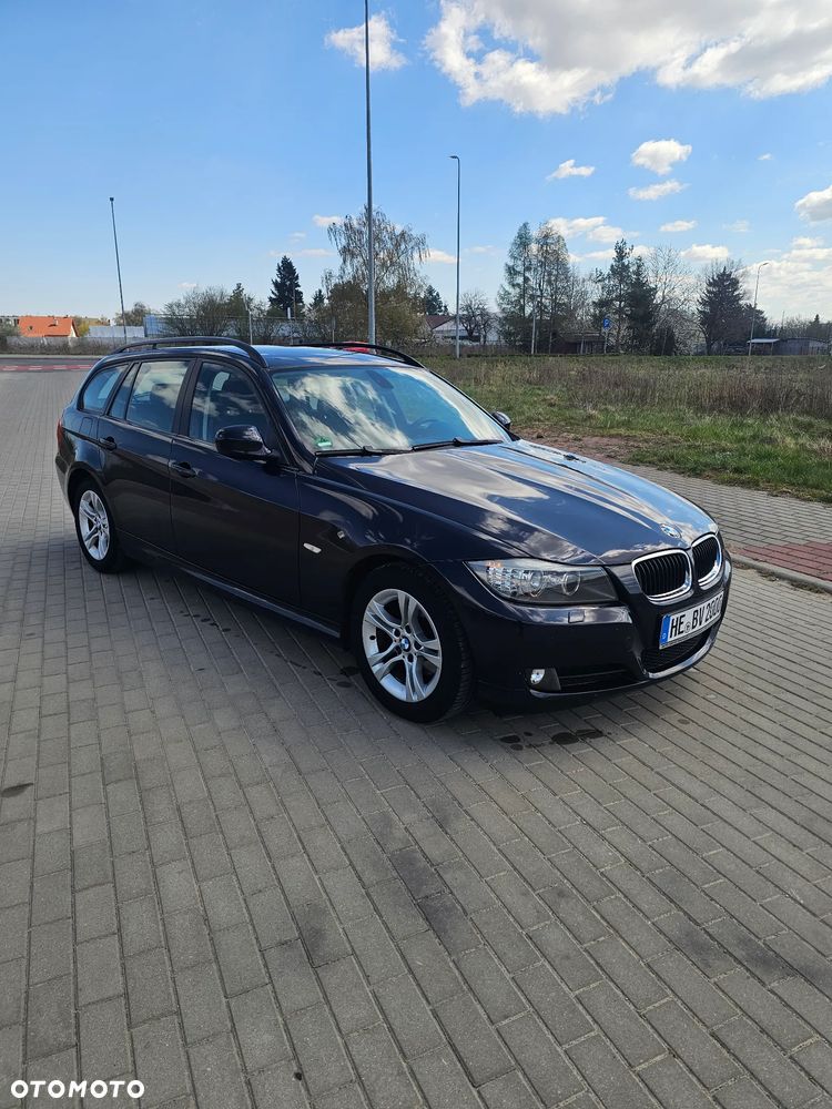 BMW Seria 3 318i Edition Exclusive - 11