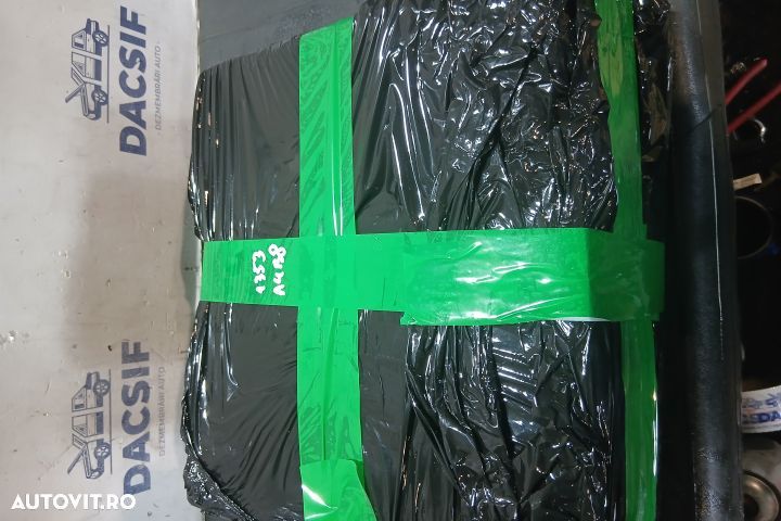 Kit injectie (pompa, rampa, injectoare) 03L130089A 03L130277 03L13075 - 8