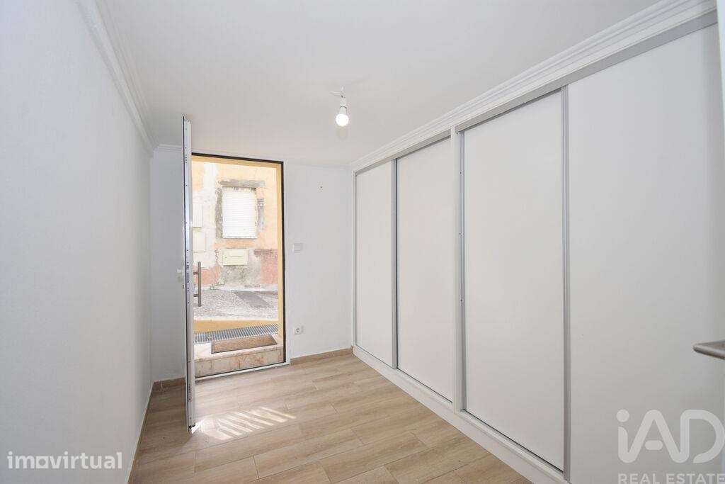 Casa de Cidade T2 em Tavarede de 90,00 m2 - Grande imagem: 5/21