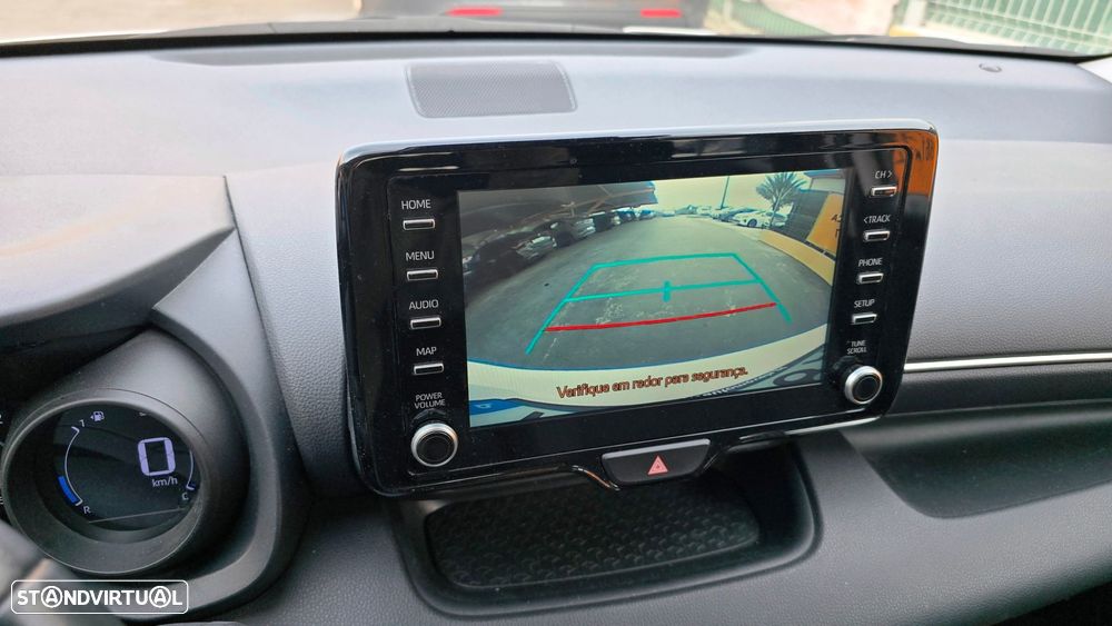 Toyota Yaris 1.5 HDF Exclusive - 6