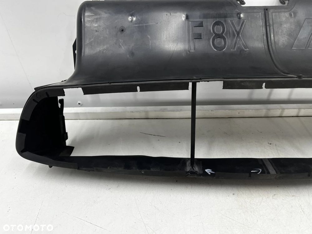 Osłona chłodnicy BMW M3 F80 M4 F82 F83 14-21r. DOLNA kierownica powietrza pasa przedniego wlot inter - 2