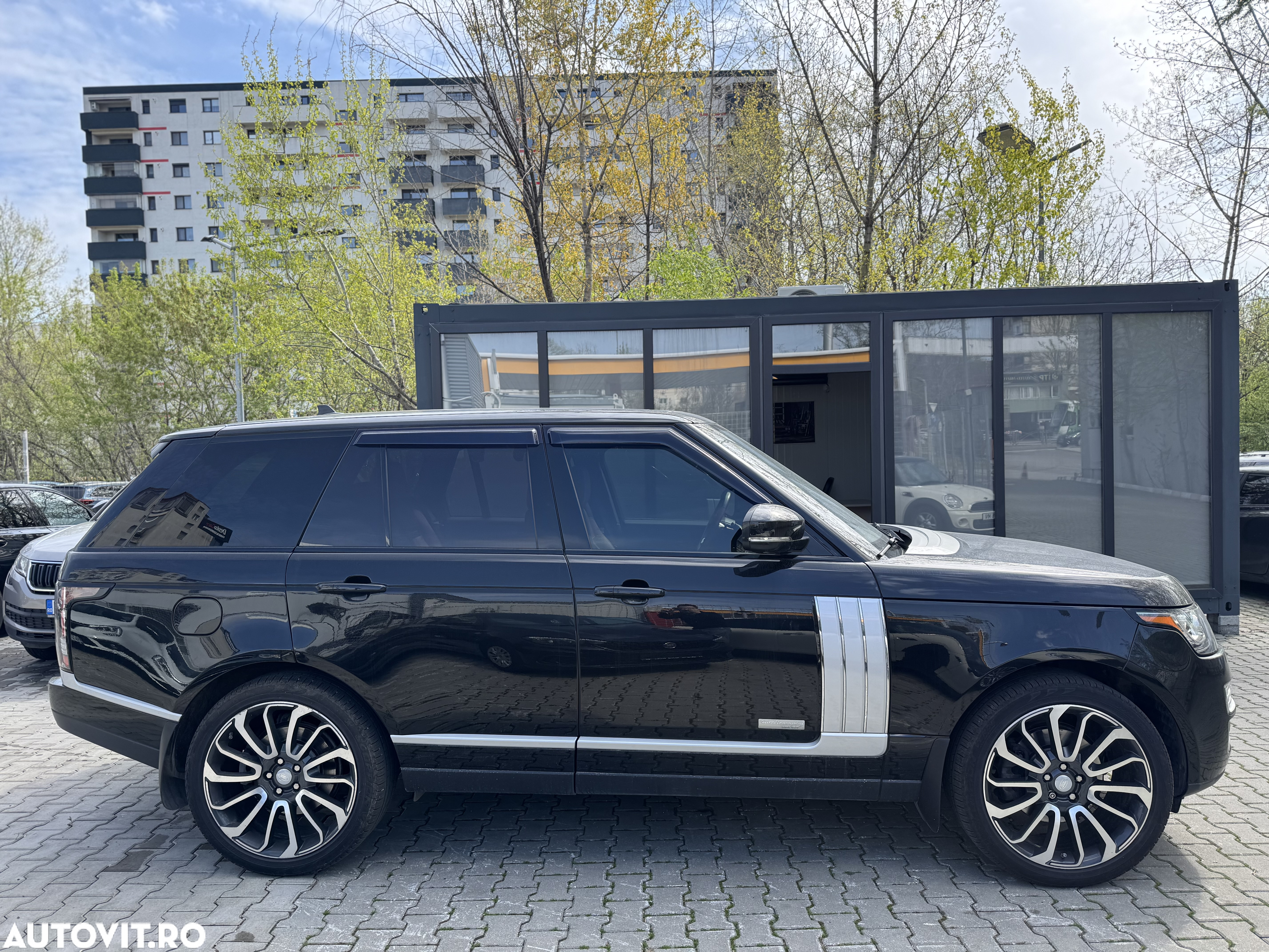 Land Rover Range Rover Vogue - 4