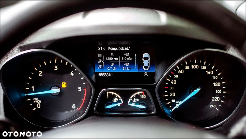 Ford Kuga - 20