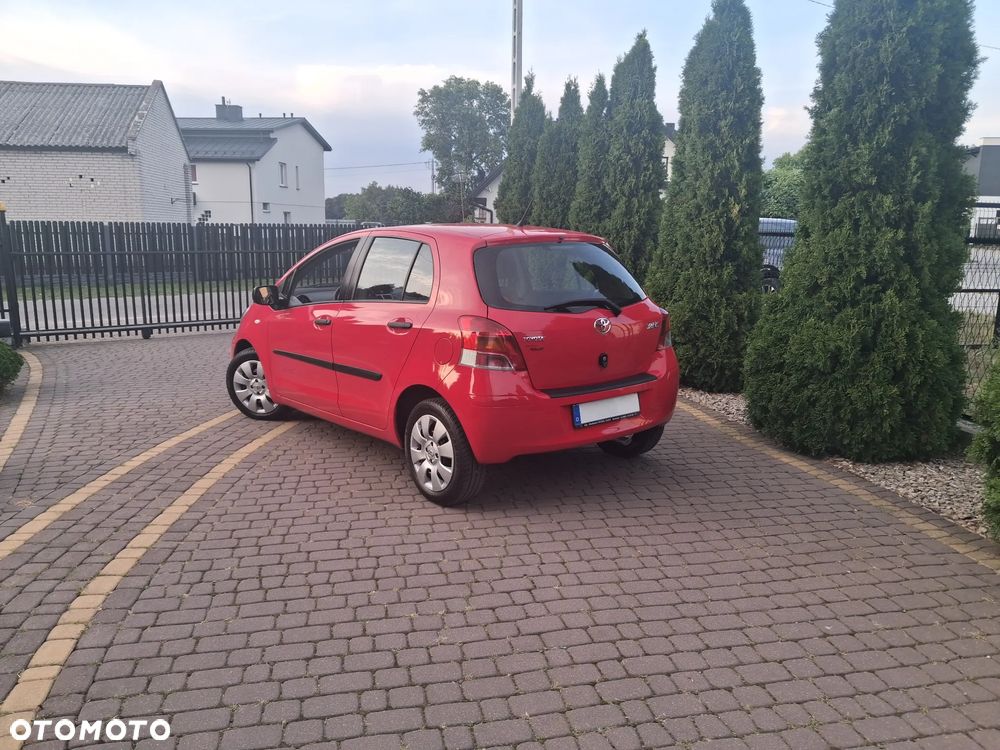Toyota Yaris 1.33 VVT-i Sol - 5
