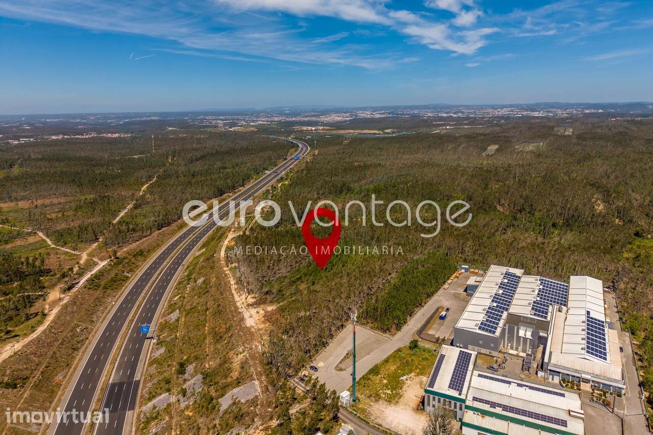 Terreno Industrial c/ 8.846 m² | Maceira, Junto à A8 – pohled 3