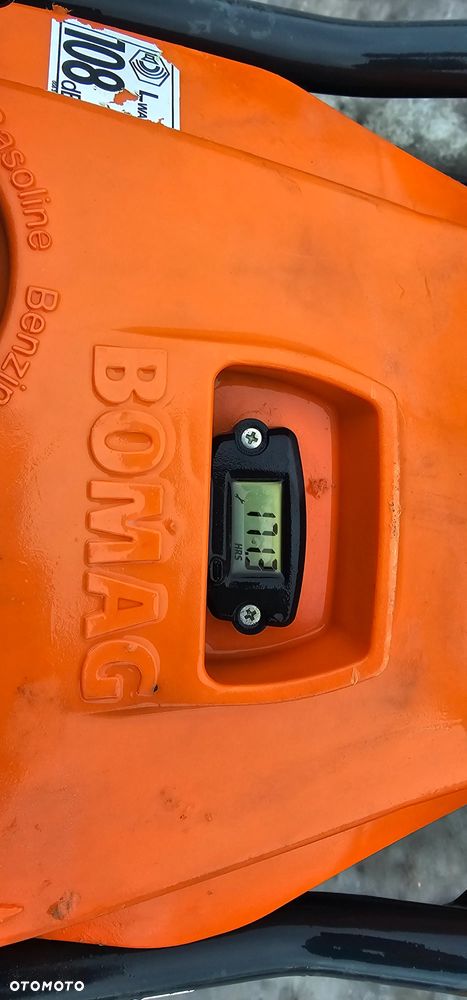 Zagęszczarka stopowa skoczek Bomag BT60 - 6