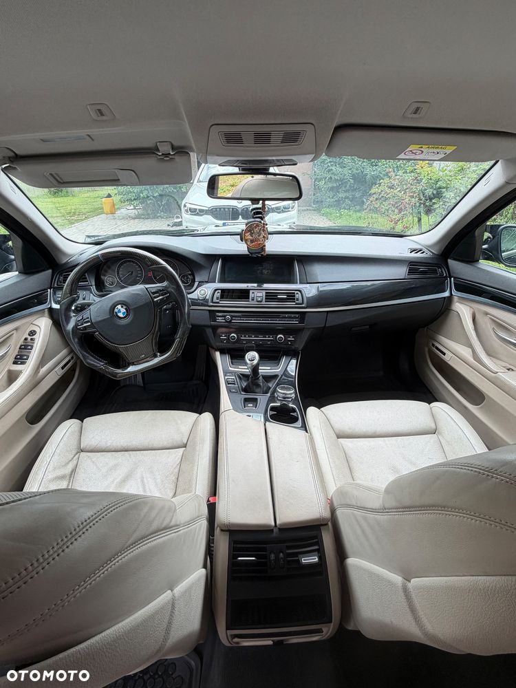 BMW Seria 5 520d Luxury Line - 8