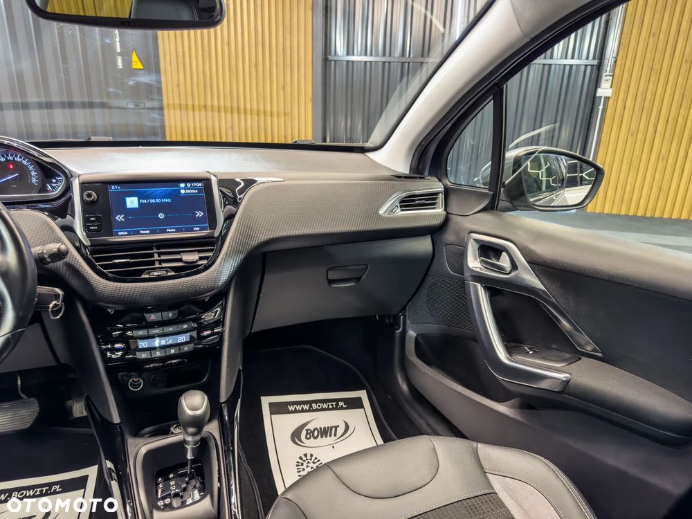 Peugeot 2008 BlueHDi FAP 120 STOP & START EAT6 Allure - 20