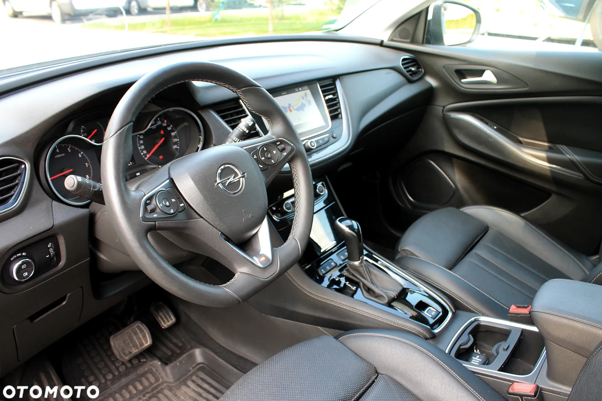 Opel Grandland X 2.0 D Start/Stop Automatik Business Innovation - 16