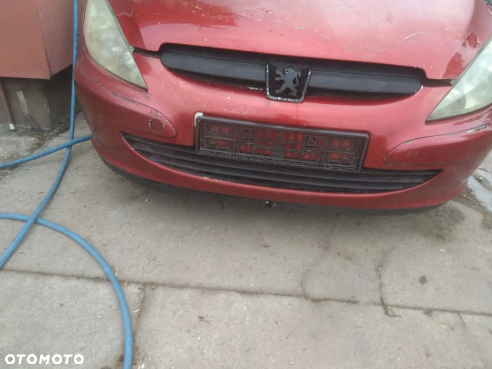 Peugeot 307 2.0 01-05 - 8