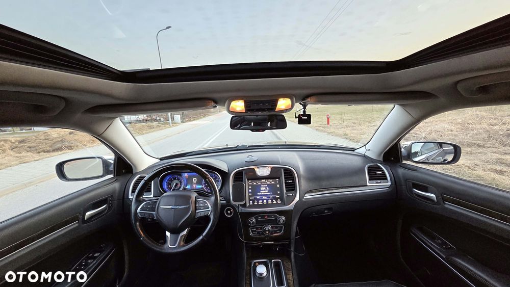 Chrysler 300C 3.5 V6 AWD - 14
