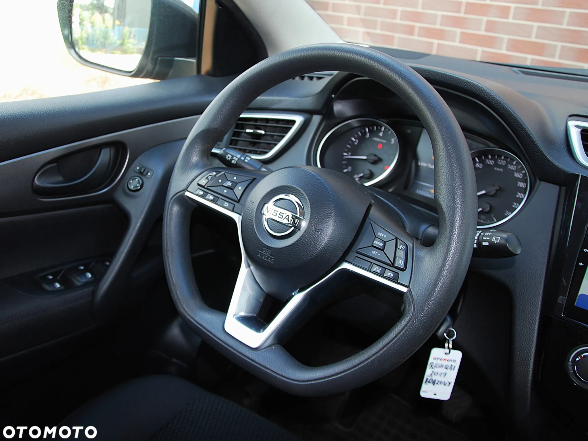 Nissan Qashqai - 10