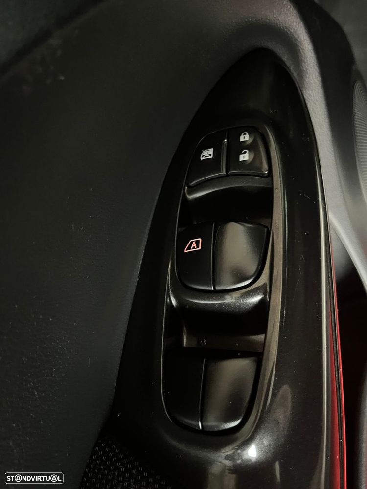 Nissan Juke 1.5 dCi N-Connecta - 22