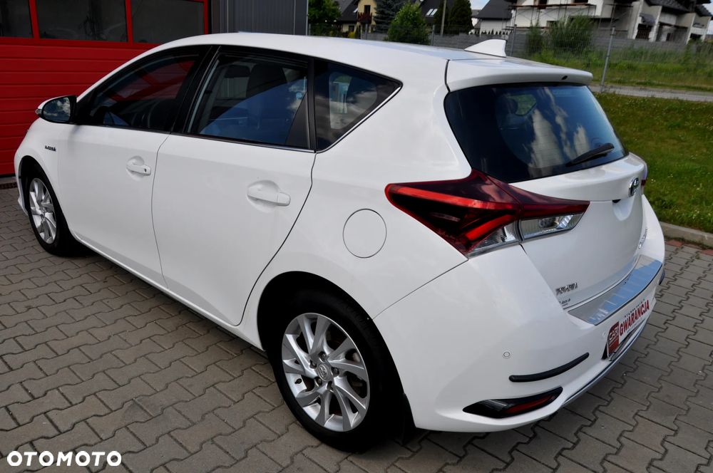 Toyota Auris - 17