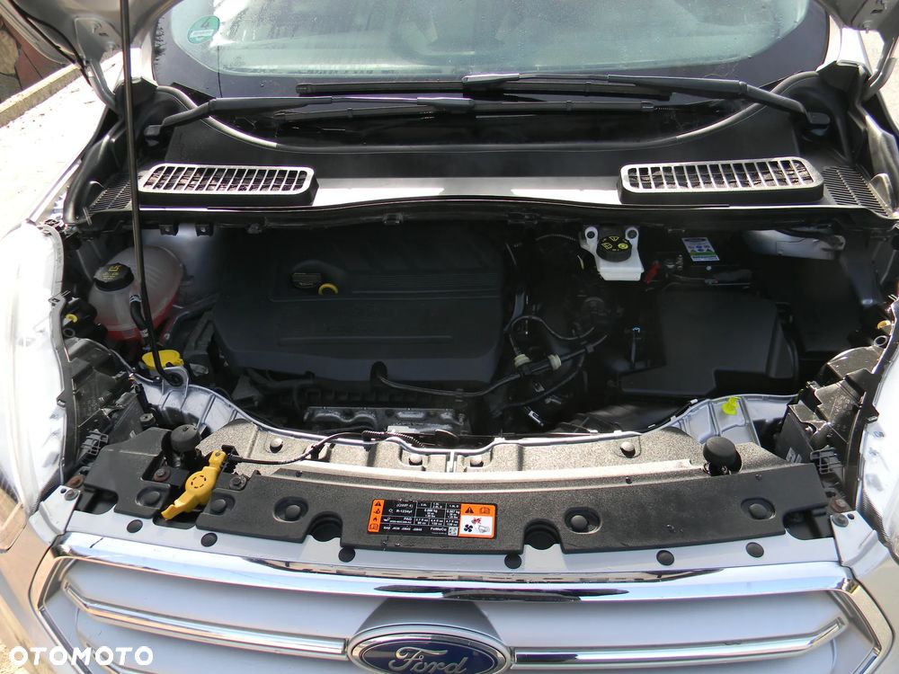 Ford Kuga 1.5 EcoBoost 2x4 Business Edition - 27