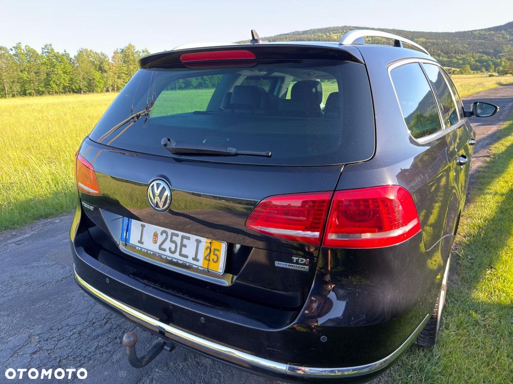 Volkswagen Passat 1.6 TDI BlueMotion Technology Highline - 25