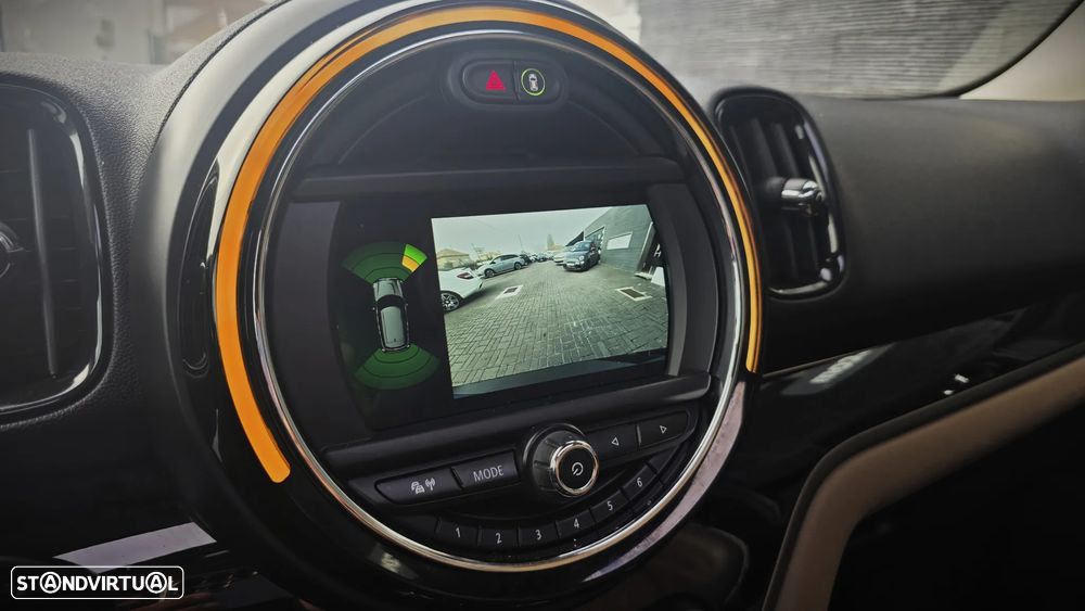 MINI Countryman Cooper SE ALL4 Auto - 16