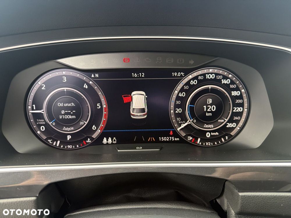 Volkswagen Tiguan - 11