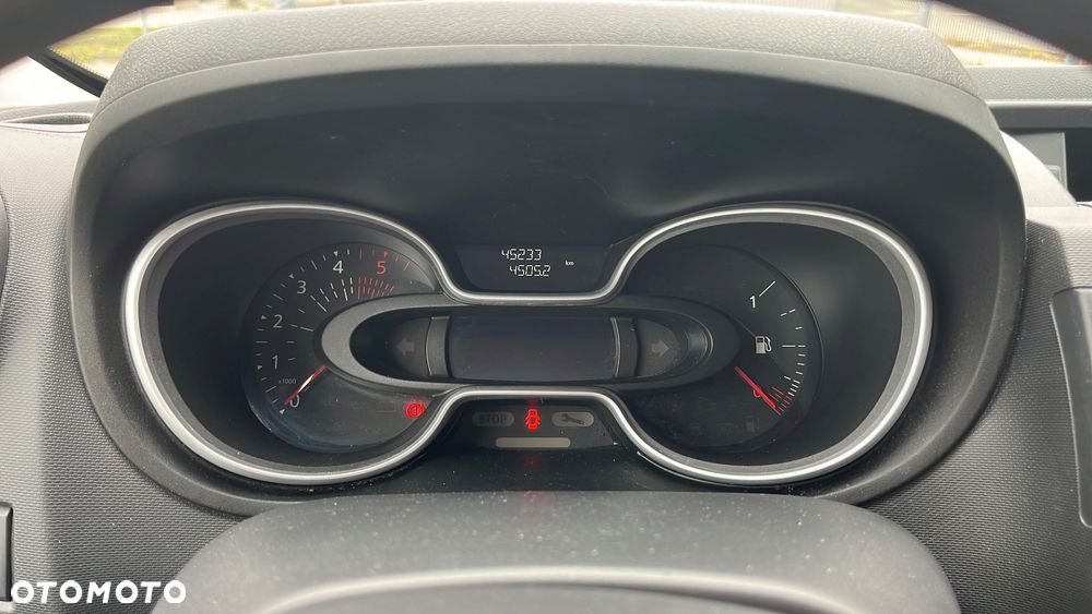 Renault Trafic - 18