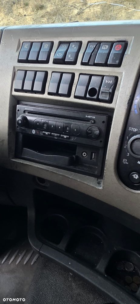 Renault Premium - 17