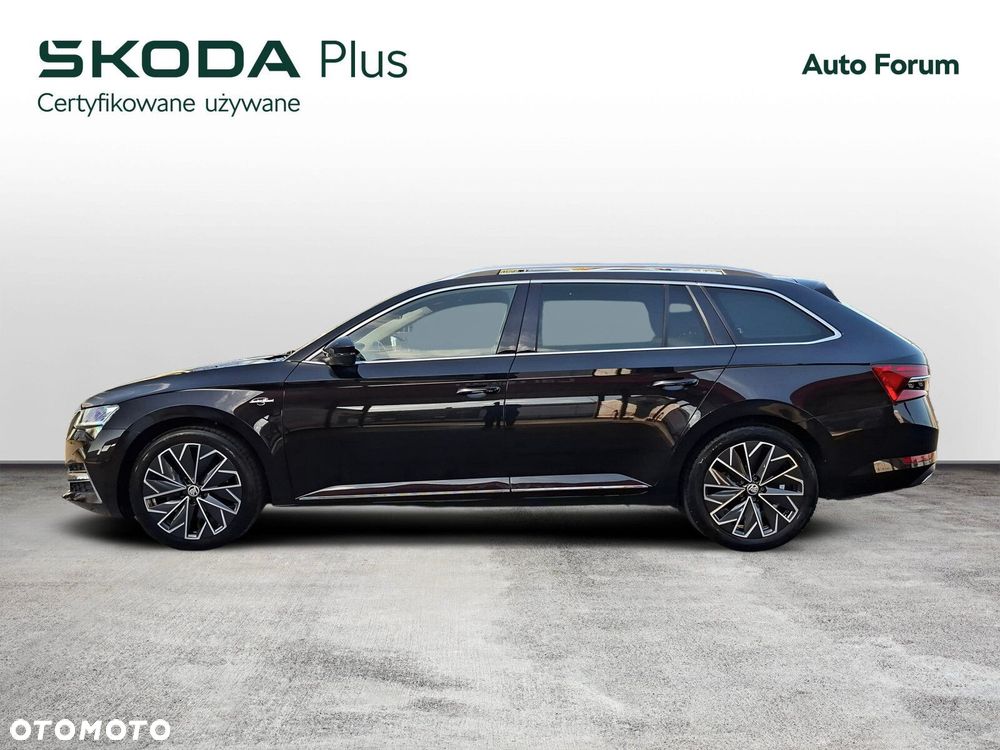 Skoda Superb 2023 photo 2
