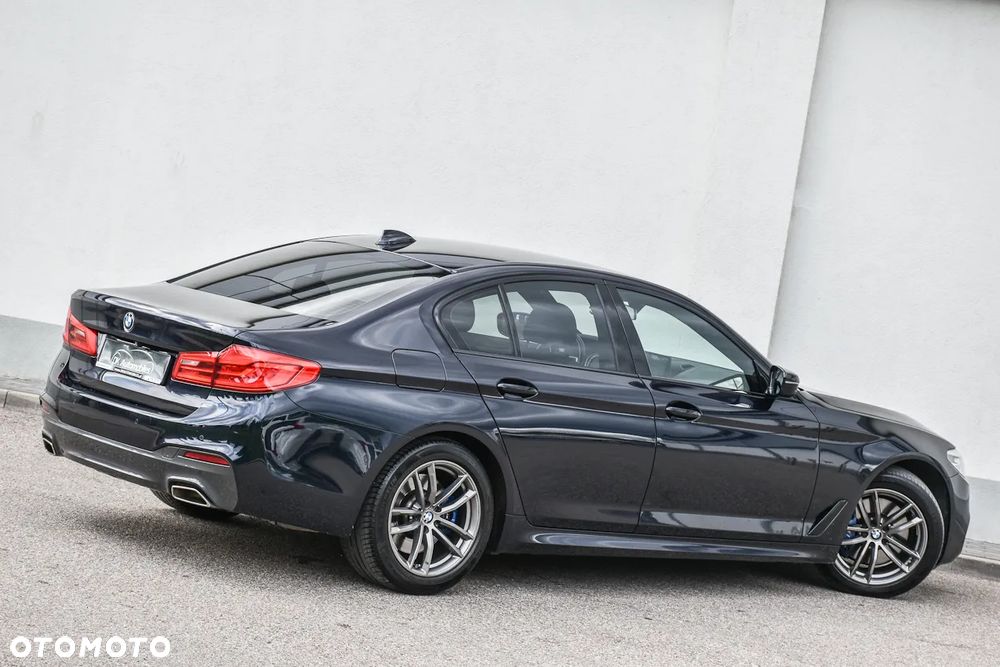 BMW Seria 5 530i xDrive M Sport Edition - 9