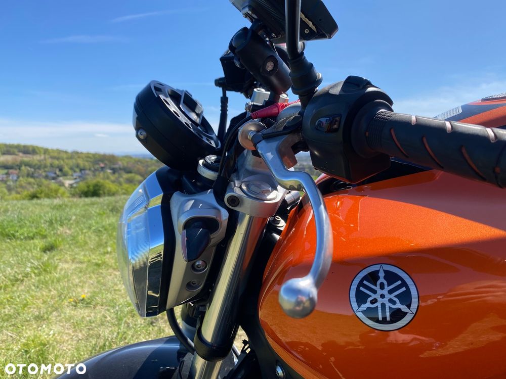 Yamaha FZ6 - 8