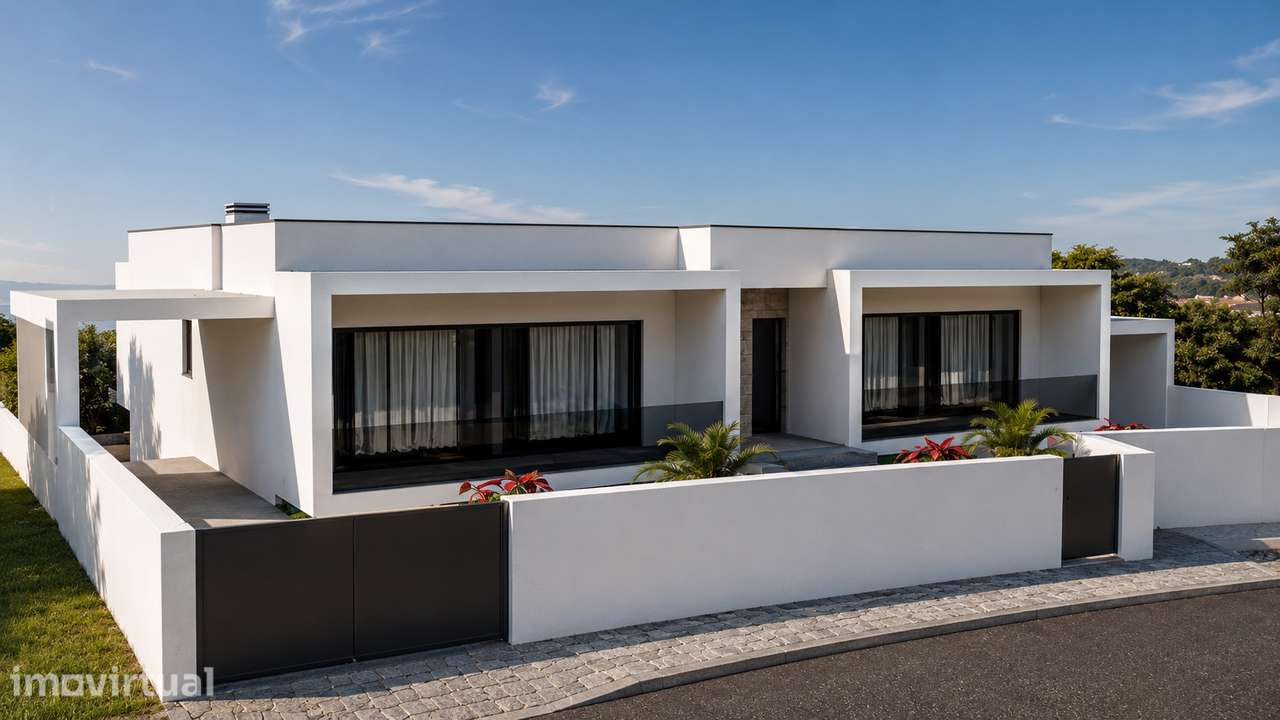 TERRENO COM PROJETO APROVADO | 1.522 M² | MORADIA T3+1 COM PISCINA - Grande imagem: 2/11