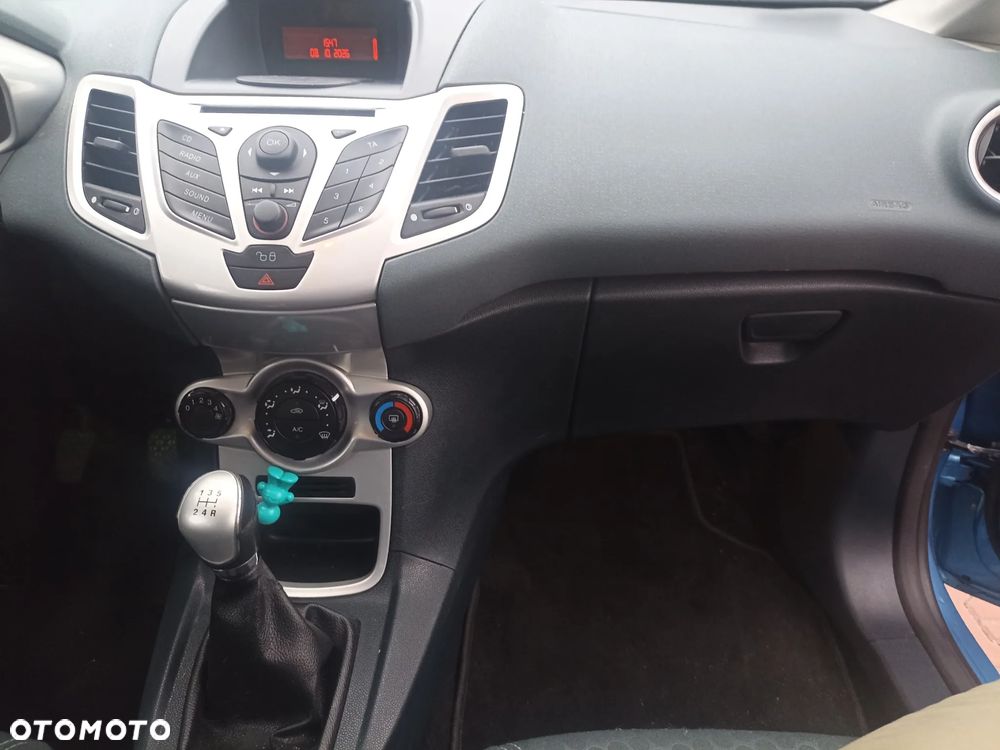 Ford Fiesta - 14