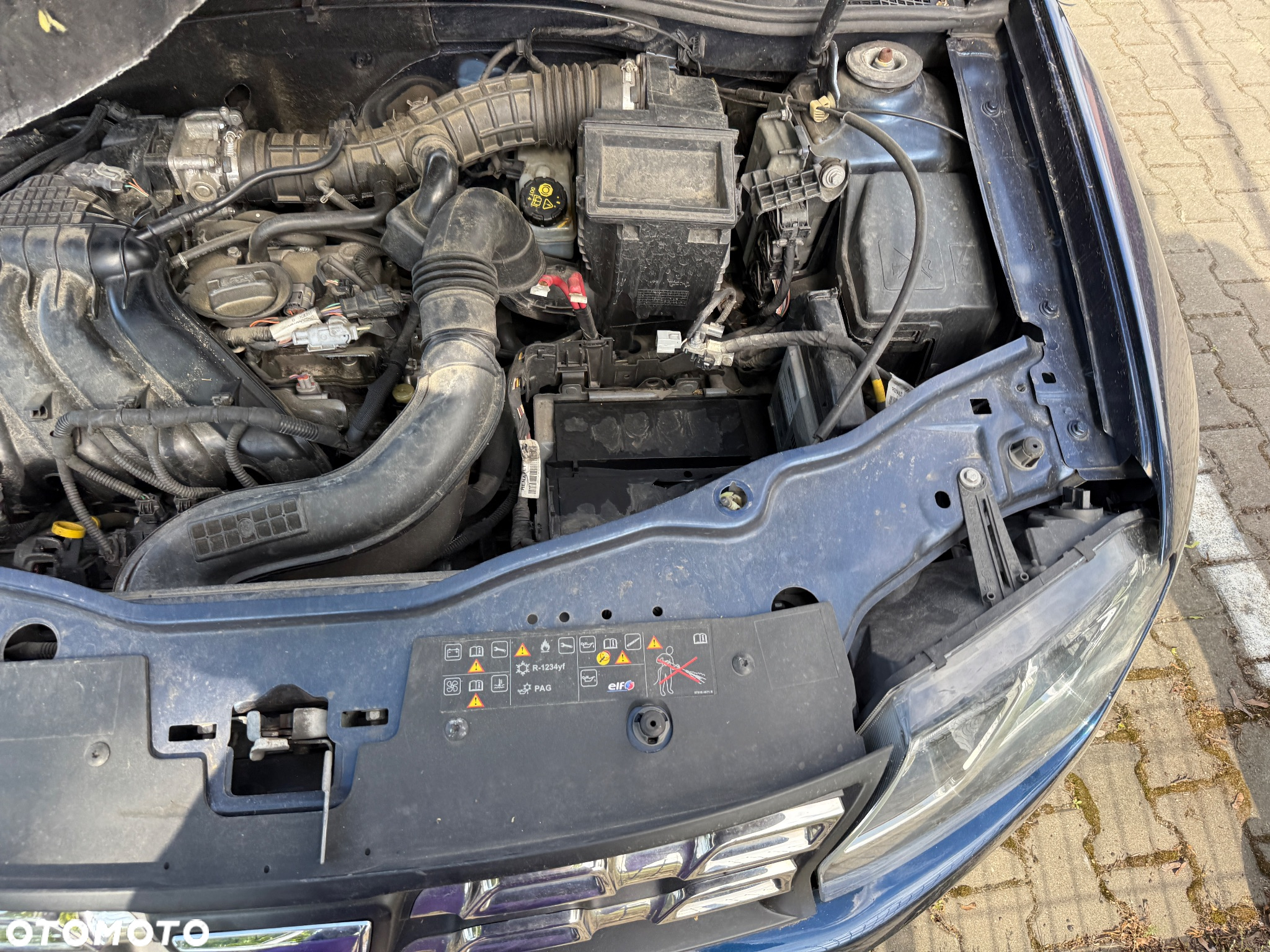 Dacia Duster 1.6 SCe Laureate S&S - 29