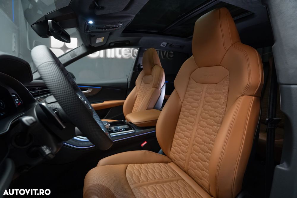 Audi RS Q8 - 24