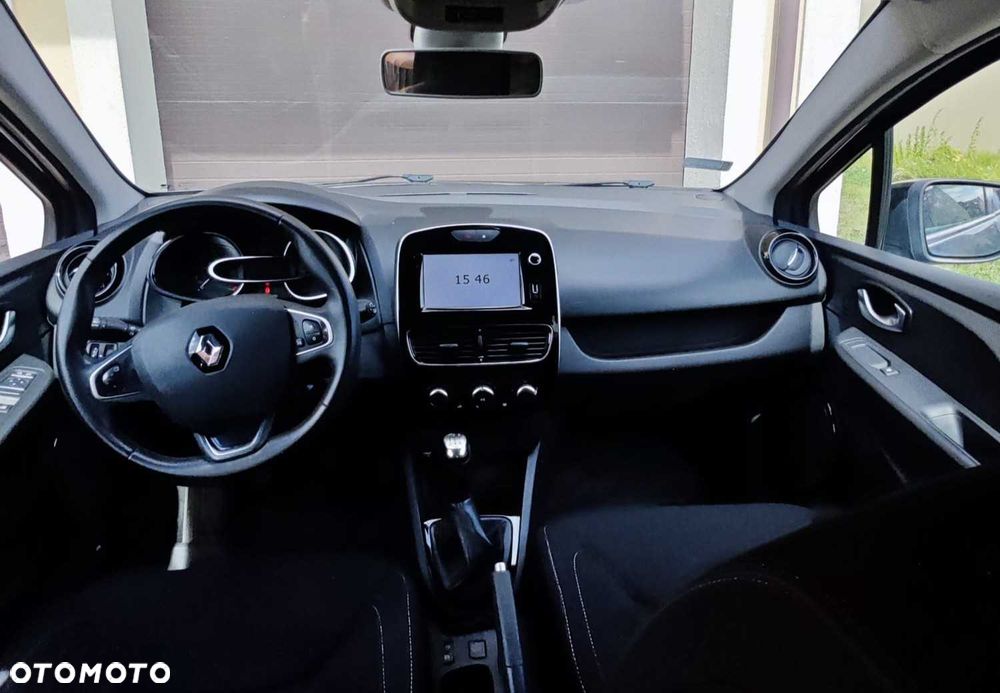 Renault Clio - 6