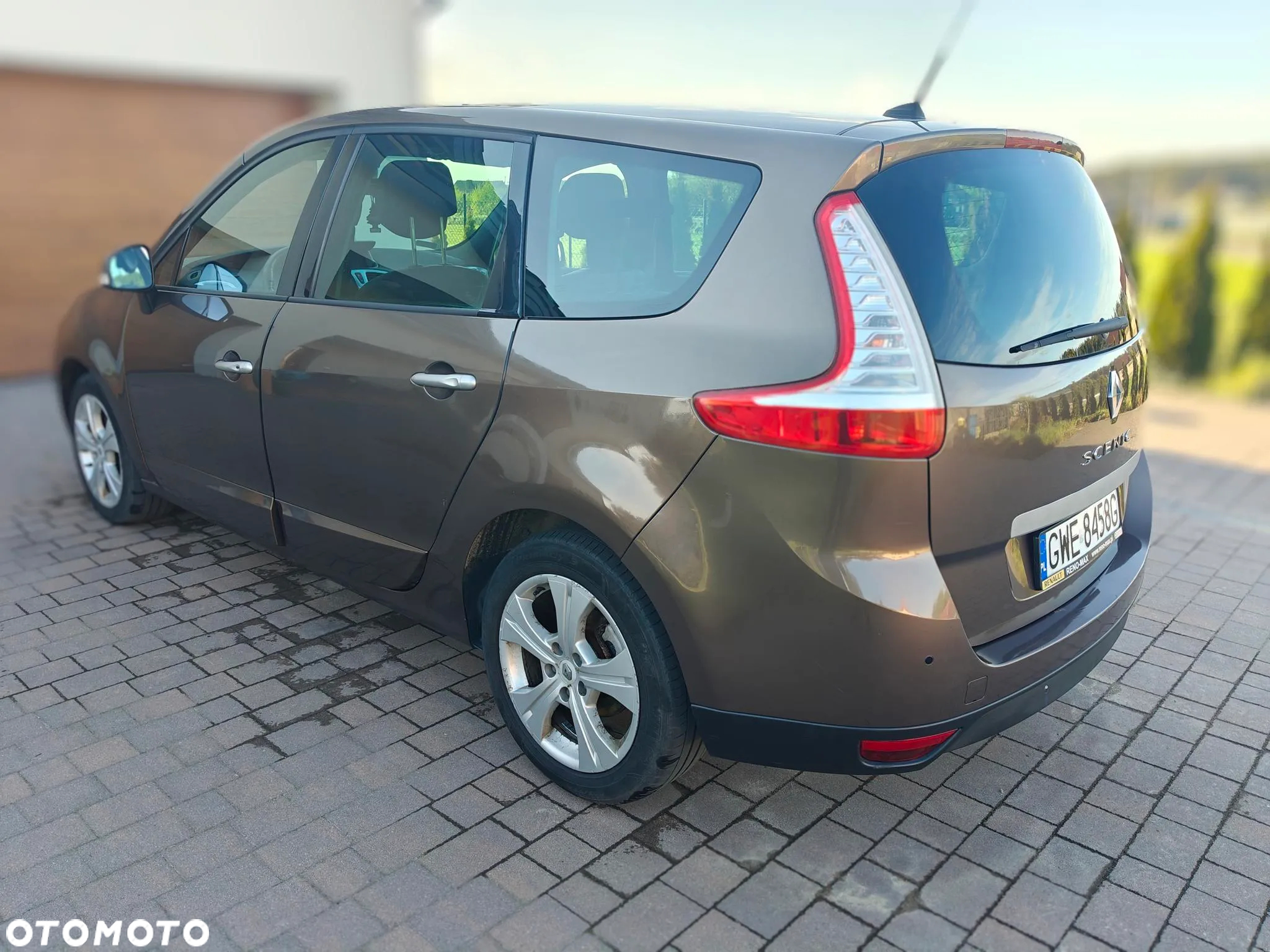 Renault Grand Scenic - 3