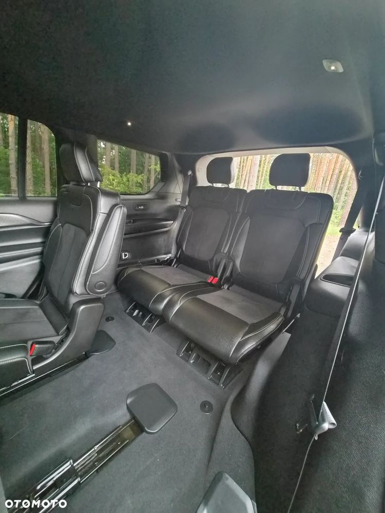 Jeep Grand Cherokee - 18