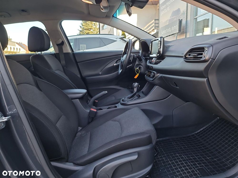 Hyundai i30 1.0 T-GDI Smart DCT - 27