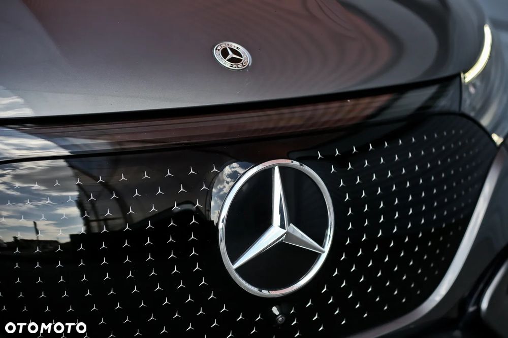 Mercedes-Benz EQE 350+ AMG Line Premium - 26