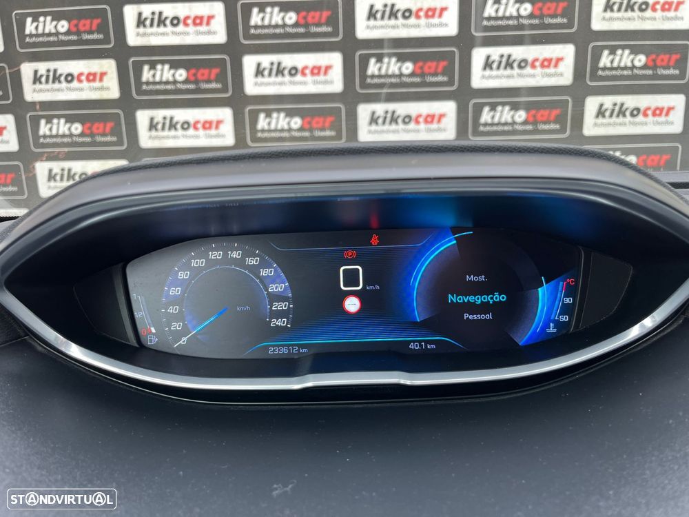 Peugeot 3008 1.6 BlueHDi Allure - 25