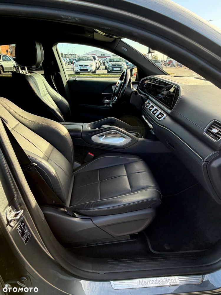 Mercedes-Benz GLE - 26