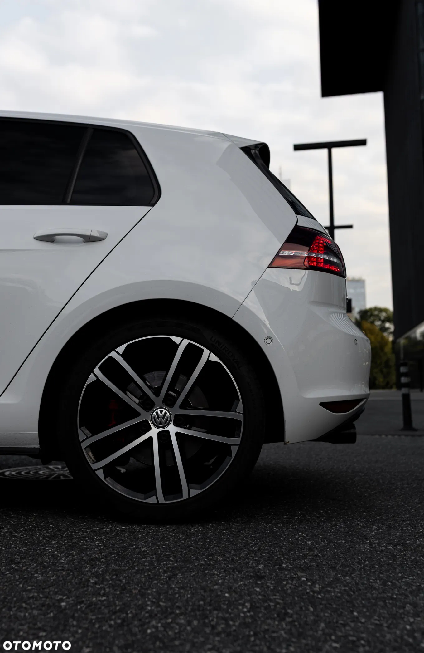 Volkswagen Golf VII 2.0 TDI BMT GTD - 5