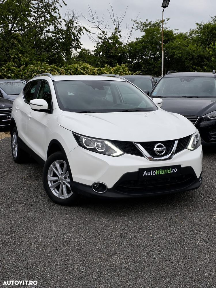 Nissan Qashqai 1.6 DCI Xtronic N-Connecta - 2