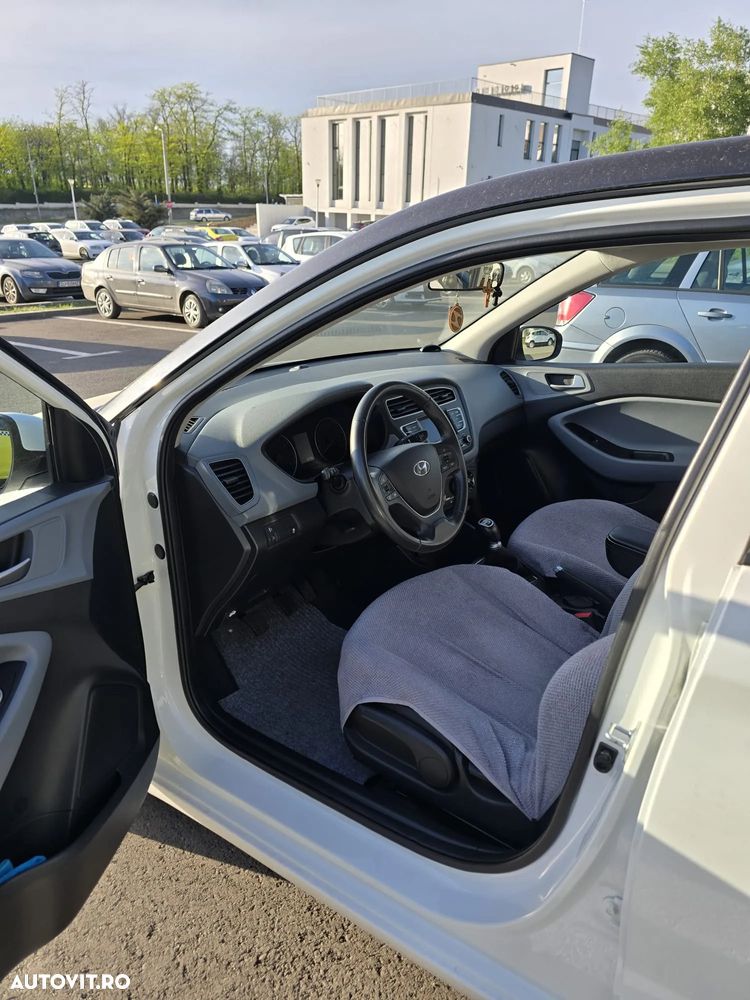 Hyundai i20 1.25 84CP M/T Comfort - 6