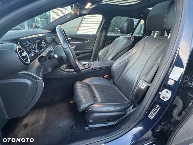 Mercedes-Benz Klasa E 300 d T 9G-TRONIC AMG Line - 13