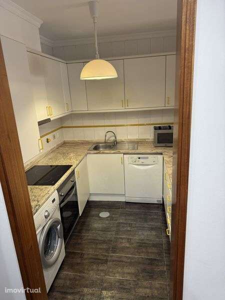 T1 estação Rio Tinto - Grande imagem: 3/8