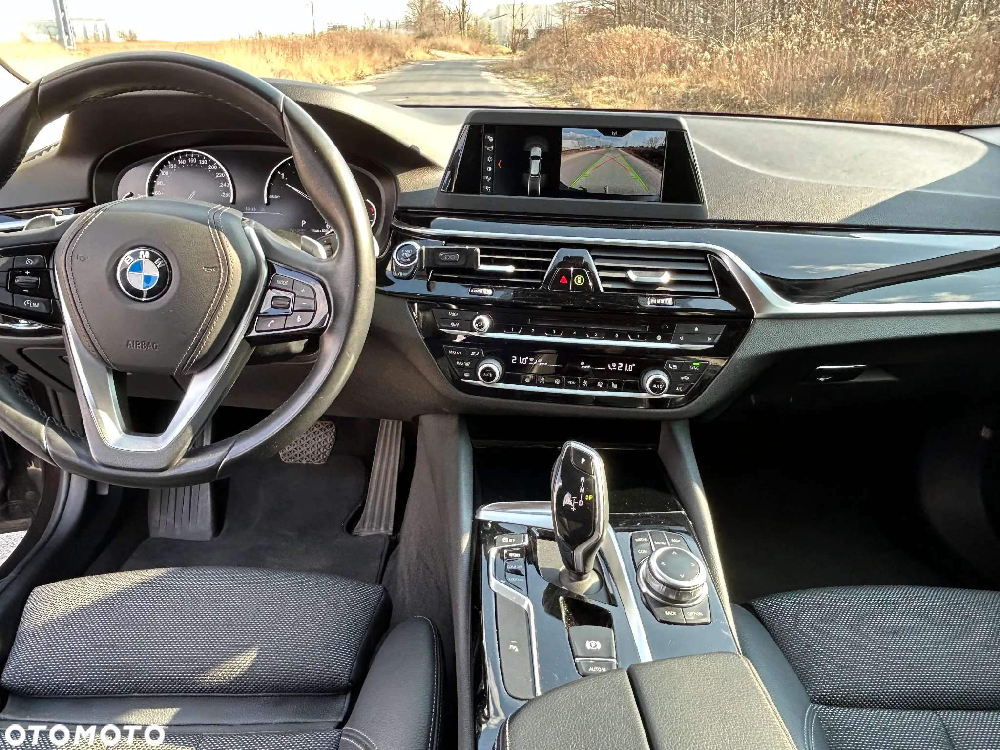 BMW Seria 5 520d Sport Line - 14