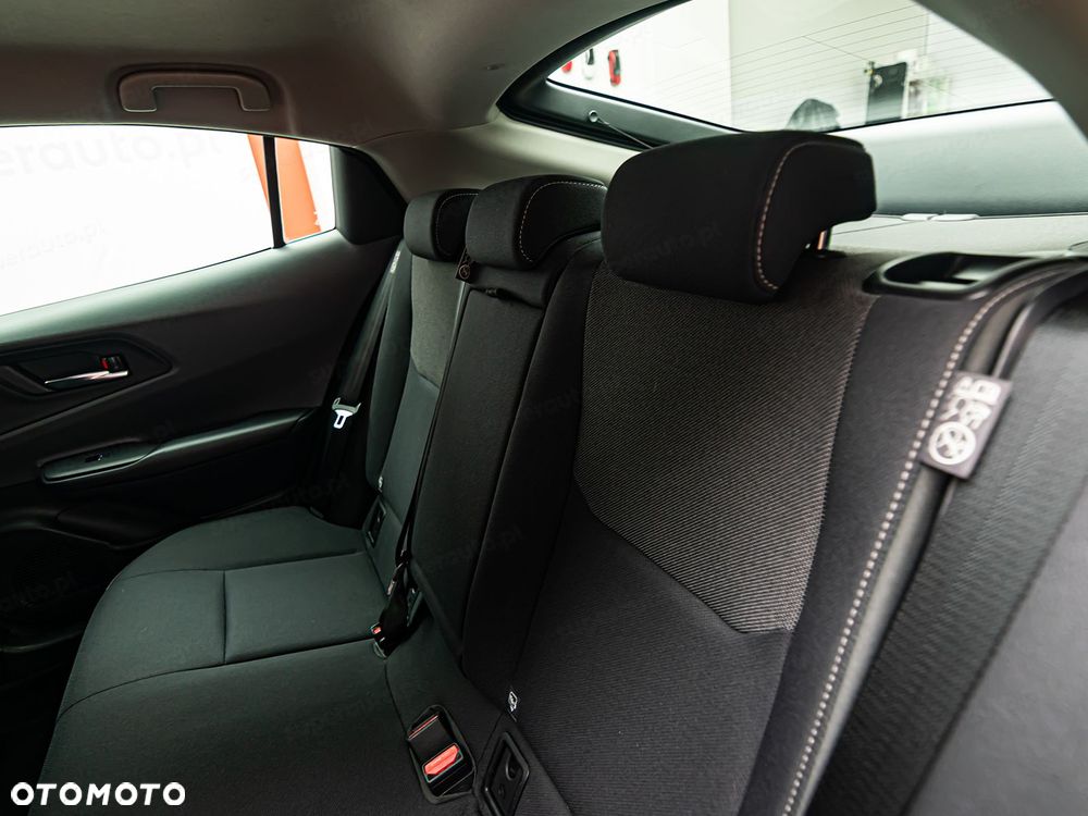 Toyota Prius - 26