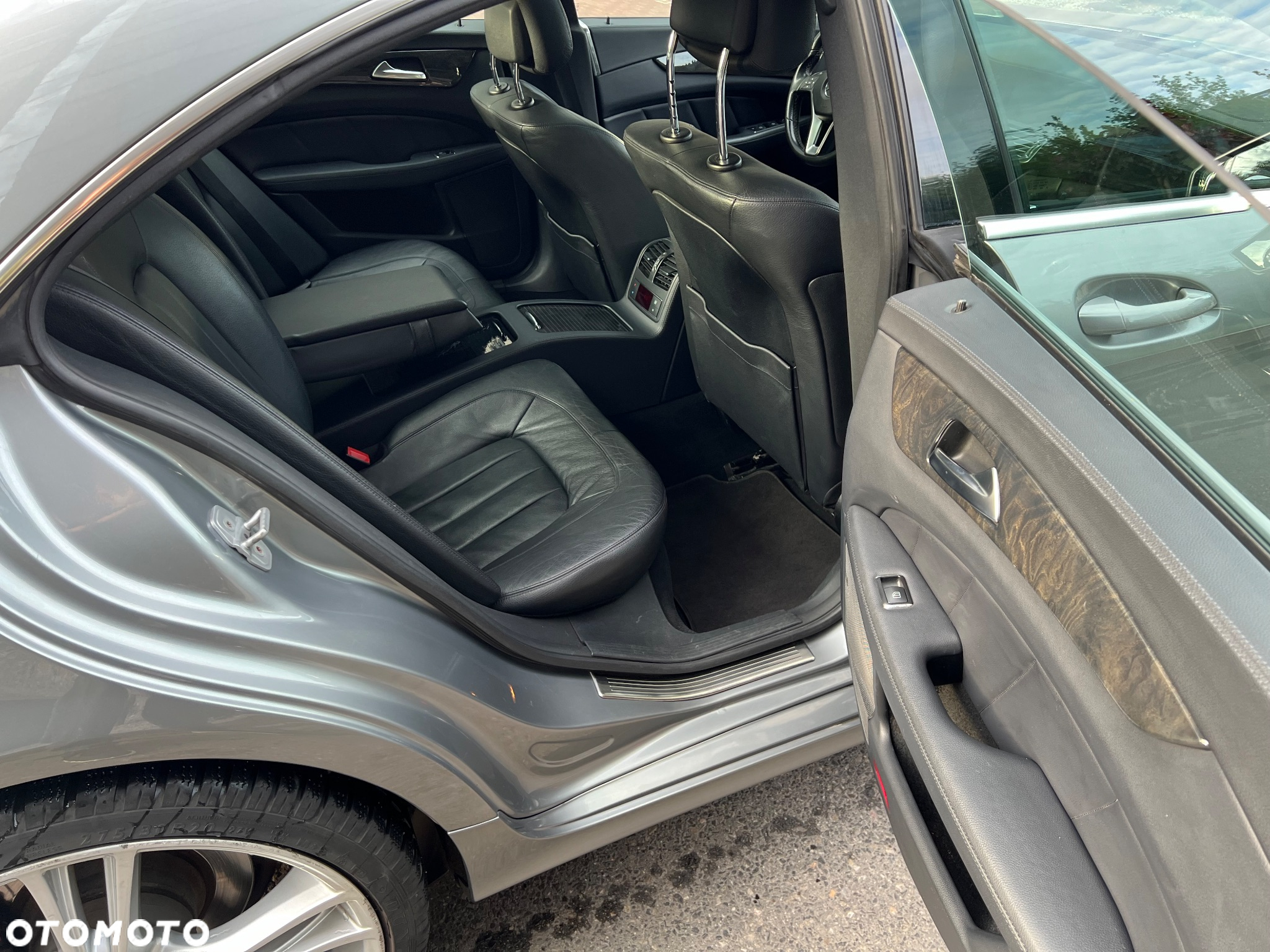 Mercedes-Benz CLS 350 CDI DPF BlueEFFICIENCY 7G-TRONIC - 24