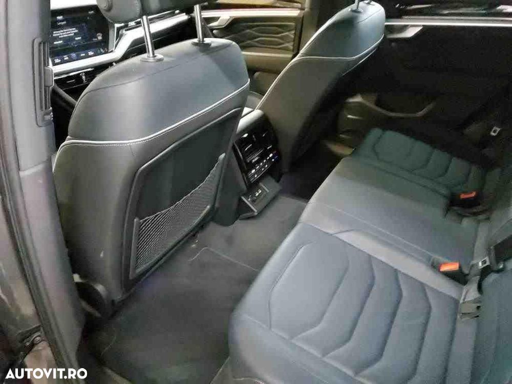 Volkswagen Touareg 3.0 V6 e-Hybrid 4Motion Aut. Elegance - 7